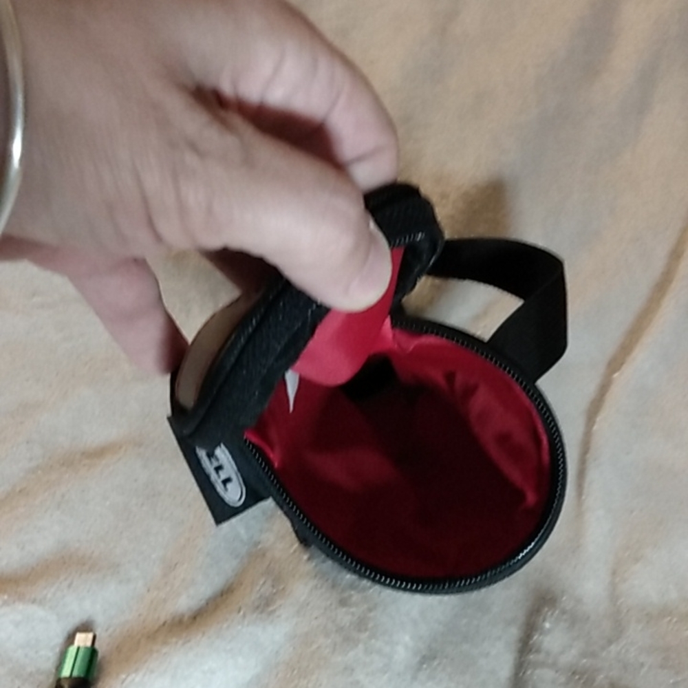 BELL BIKE STORAGE HOLDER FOR RIDING - Picture 4 of 5